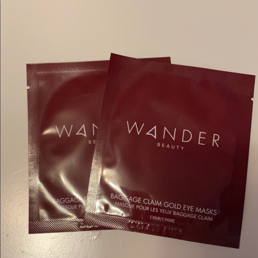 Wander Beauty Baggage Claim Gold Eye Masks